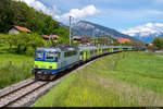 Am 20.05.2021 ist BLS Re 420 502 unterwegs als RE 4076 von Zweisimmen nach Interlaken Ost und konnte hier bei Spiez Moos aufgenommen werden.