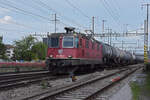 Re 420 316-2 durchfährt den Bahnhof Pratteln. Die Aufnahme stammt vom 16.05.2022.