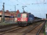 Am 05.10.2014 kam 421 372 mit einem Containerzug aus Richtung Magdeburg nach Stendal und fuhr weiter in Richtung Salzwedel.