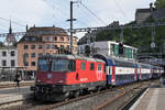 Re 420  LION 
HVZ-Pendelzug mit der Re 420 221 in Baden am 2. Mai 2022.
Foto: Walter Ruetsch