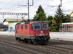 SBB - Lok 420 292-5 bei der durchfahrt im Bahnhof Rothrist am 03.05.2017