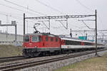 Re 4/4 II 11145 fährt Richtung Bahnhof SBB. Die Aufnahme stammt vom 26.03.2018.