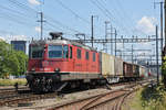 Re 420 162-0 durchfährt den Bahnhof Pratteln. Die Aufnahme stammt vom 18.07.2018.