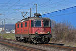 Re 420 293-3 fährt Richtung Bahnhof Itingen. Die Aufnahme stammt vom 21.03.2019. 