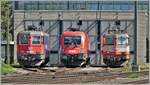 Stelldichein vor dem Depot Buchs SG. 620 074-5, 1116 129, Re 4/4 II 11108 im SwissExpress look. (29.06.2020)