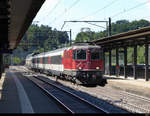 SBB - Re 4/4  420 134 mit div. Personenwagen bei der durchfahrt in Mellingen-Heitersberg am 05.09.2020
