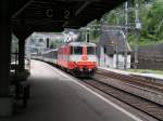 Die Lok 11109 am frhen Nachmittag des 02.08.07 bei der Einfahrt in den Bahnhof von Gschenen. 