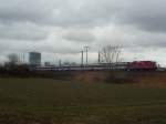 Re 4/4  11136 mit IC 183 Stuttgart Hbf - Zrich HB kurz hinter Singen(Htw). 21.03.10