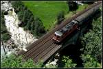 Unter mir Die Bahn.
Re420 vor dem Wattinger Kehrtunnel bei Wassen.