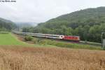 Re 4/4'' 11193 am 3.8.2014 zwischen Tecknau und Gelterkinden als IR 2178 nach Basel. An diesem Zug wurde ein EW4-Modul zweckentfremdet.