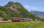 Re4/4'' 11153 mit RE3817 am 18.05.2013 bei Sargans