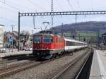 SBB - Re 4/4 11146 mit IC bei der durchfahrt in Sissach am 07.03.2015