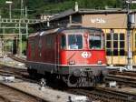 SBB - Re 4/4 11141 bei Rangierfahrt im Bahnhof Brig am 19.07.2015