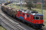 Einsatz der Re 420 294-1  100 JAHRE KNIE  vom 8. März 2019 im Kanton Jura .
Güterzug Glovelier - Basel anlässlich der Bahnhofsausfahrt Delémont.
Foto: Walter Ruetsch