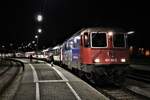 Lokwechsel DB/SBB: Während die DB 218 416-6 und DB 218 422-4 den EC 192 aus München Hbf nach Lindau brachte, findet nun hier der Lokwechsel statt. Die Dieselloks wurden abgekoppelt und die SBB Re 421 392-2 hatte den Zug übernommen. EC 192 von München Hbf via Lindau Hbf, Bregenz, St. Gallen, Winterthur HB und Zürich HB nach Basel SBB