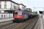 421 396 mit Kesselwagen fhrt von Hamburg kommend durch Ludwigslust. 11.10.2007