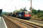 Re 421374-0 + DGS 80969 nach Vlklingen. Saarlouis Hbf am 21/06/2005