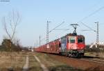 RE 421 373-6 mit einem Autozug bei Wiesental 2.3.11