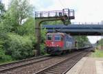 421 390-6 mit leeren Autotransportwagen in Fahrtrichtung Seelze. Aufgenommen am 07.06.2012 in Dedensen-Gmmer.