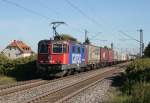 SBB 421 385 mit DGS 42067 (Rheinhausen–Novara) am 20.09.2012 in Buggingen, aufgenommen vom Bahnsteigende