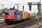 421 393-0 durchfährt Bremen Hbf. 12.8.2015