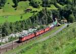 Re 436 114 + Re 436 112 + Re 436 115 mit einem Containerzug am 29.08.2012 bei Wassen.