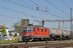 Re 430 353-3 (11353) durchfährt den Bahnhof Pratteln. Die Aufnahme stammt vom 24.04.2017.