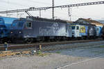 Eisenbahndienstleister Gmbh/EDG.
Doppeltraktion Re 446 017-6 und Re 446 015-0, ehemals SOB/SBB, in Herzogenbuchsee am 22. März 2020.
Foto: Walter Ruetsch