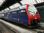 SBB - Re 4/4 450 111-0 im HB Zürich am 11.05.2016