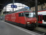 SBB - 460 008-6 im Bahnhof Basel SBB am 28.10.2017