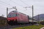 Re 460 079-7 fährt Richtung Bahnhof Tecknau.
