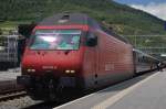 Re 460 012-8  Ergul  wird bald als IR 1423 Visp in Richtung Brig verlassen (24. Juli 2009).