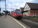 Die Re 460 097-9 fuhr am 7.6.05 mmit dem IC 940 nach Bern durch Oberwinterthur.