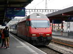 SBB - IR nach Luzern mit der 460 095-3 bei der einfahrt im Bahnhof Genf am 03.06.2017
