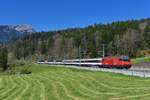 Re 460 049 mit einer Leerfahrt am 08.04.2017 bei Goldau.