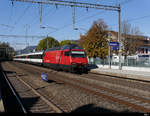 SBB - 460 100-1 bei der einfahrt im Bahnhof Sissach am 26.10.2019