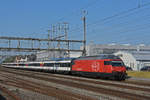 Re 460 100-1 durchfährt den Bahnhof Rupperswil. Die Aufnahme stammt vom 14.09.2020.