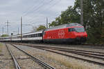 Re 460 096-1 fährt am 18.10.2023 Richtung Bahnhof Kaiseraugst.