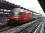 SBB - 460 074-8 mit IR im Bahnhof von Biel/Bienne am 31.12.2008