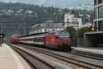 Re 460 113 mit einem IR am 29.06.2011 in Brig.