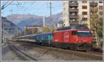 460 010-2 mit IR1773 erreicht in Krze Chur.