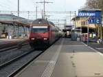 SBB - 460 081-3 vor IR bei der durchfahrt im Bahnhof Gmligen am 31.12.2012