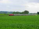 SBB - RE Biel - Konstanz unterwegs bei Niederbipp am 28.04.2015