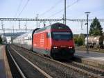 SBB - 460 113-4 mit IR bei der einfahrt in den Bahnhof Herzogenbuchsee am 05.10.2015