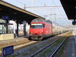 SBB - 460 037-5 mit IC unterwegs in Renens am 03.05.2016