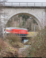 Die alte Önzbrücke der 1992 stillgelegten  Buchsibahn  bildet am 9.