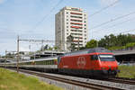 Re 460 046-6 fährt Richtung Bahnhof Muttenz. Fie Aufnahme stammt vom 19.06.2020.