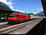 SBB - 460 1409-2 mit Zug im Bahnhof von Interlaken Ost am 25.07.2020