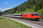 Re 460 107-6 fährt Richtung Bahnhof Tecknau. Die Aufnahme stammt vom 22.08.2022.