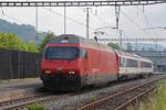 Sonderzug für Infrastruktur Diagnose mit der Re 460 064-9 durchfährt am 23.05.2023 den Bahnhof Gelterkinden.
